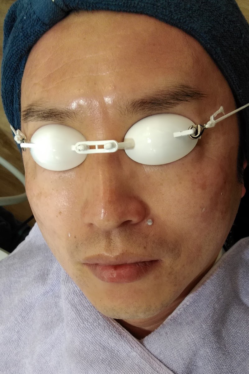 メンズフェイシャルケア さいたま市大人のメンズ専用美容室 メンズ脱毛 エレガル 与野駅東口2分